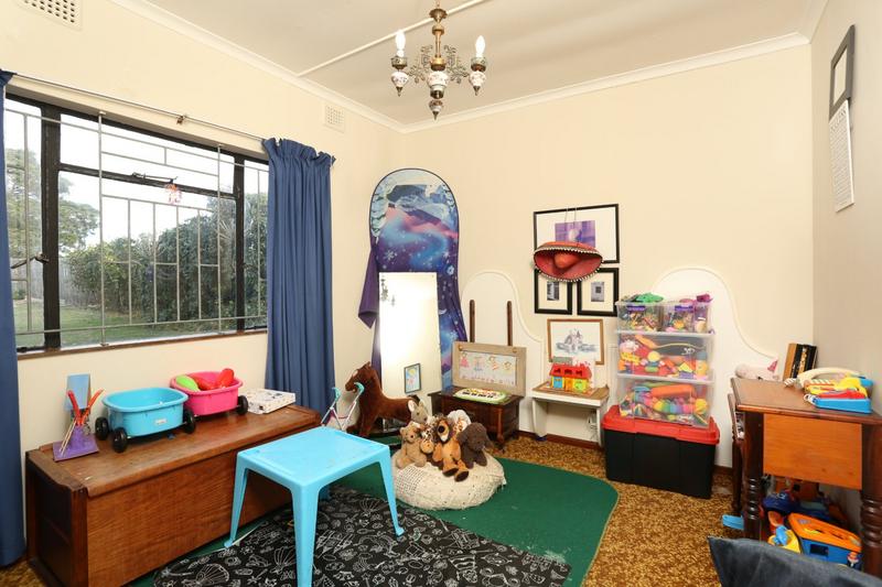 5 Bedroom Property for Sale in Mossel Bay Central Western Cape